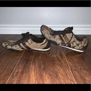 Coach Womens Kate Brown Sneakers Size 6.5